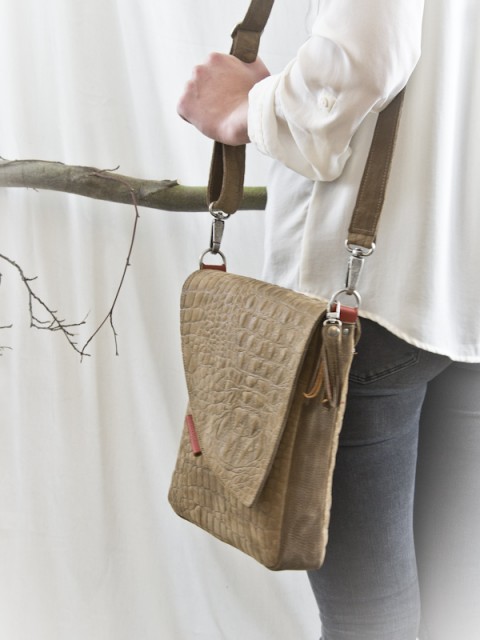 Tas model Bologna